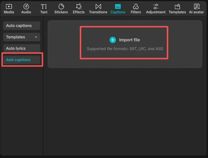 데스크톱 Add Captions 패널의 Import file 버튼