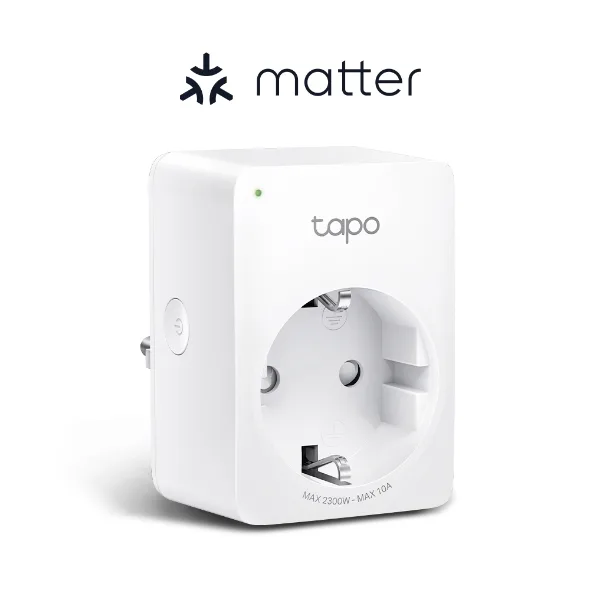 Matter 표시가 있는 Tapo P100M의 본체