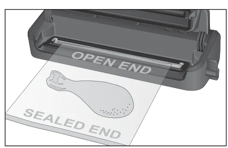 FoodSaver FM2000 진공채널에 열린 봉투 입구를 놓은 설명서 그림