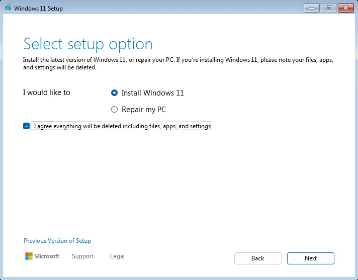Windows 11 설치와 PC 복구 선택 항목이 있는 영문 화면